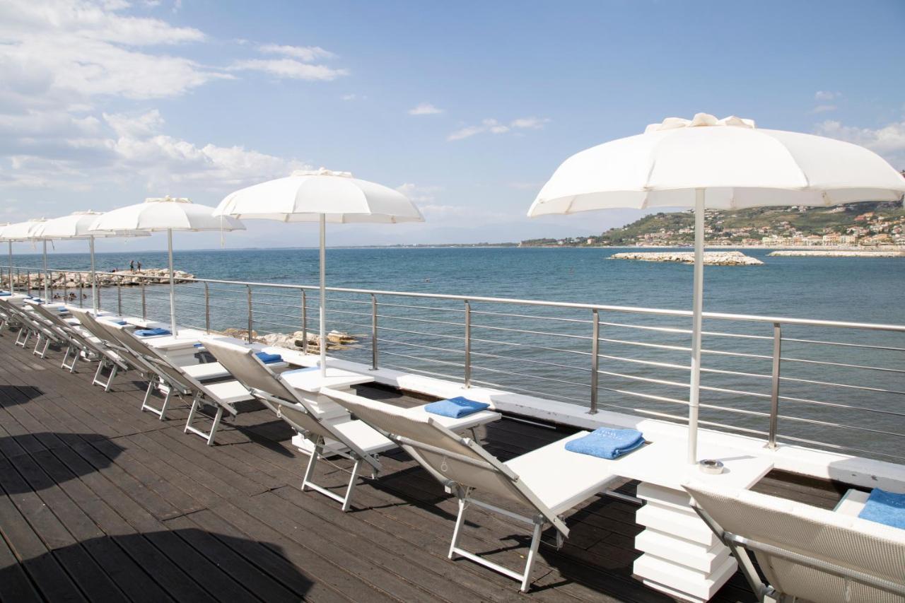 Furano Bahari Hotel Agropoli Ngoại thất bức ảnh