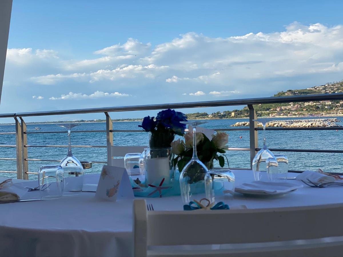 Furano Bahari Hotel Agropoli Ngoại thất bức ảnh